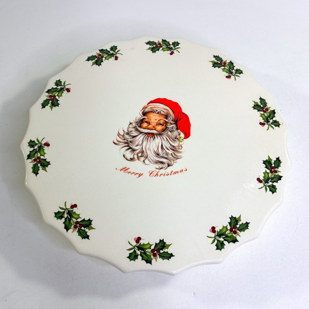 Vintage 1984 Santa Claus Merry Christmas Ceramic Scalloped Cake Stand 10.5 Inch